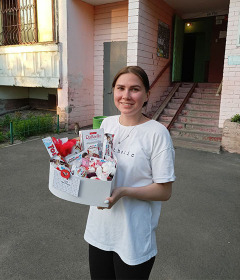 Доставка подарункового бокса Київ