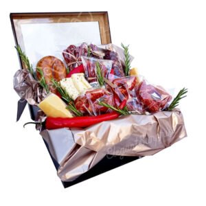 бокс з ковбасками